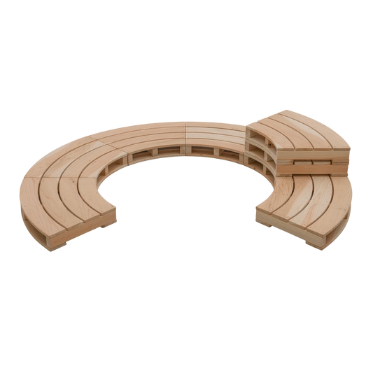 Circular shape (M) made with 8 fan-shaped pieces